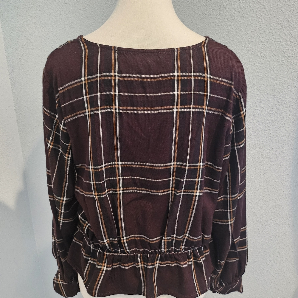 Sanctuary Plaid Smocked Peplum Button Front Blouse Medium NWOT - Picture 3 of 5